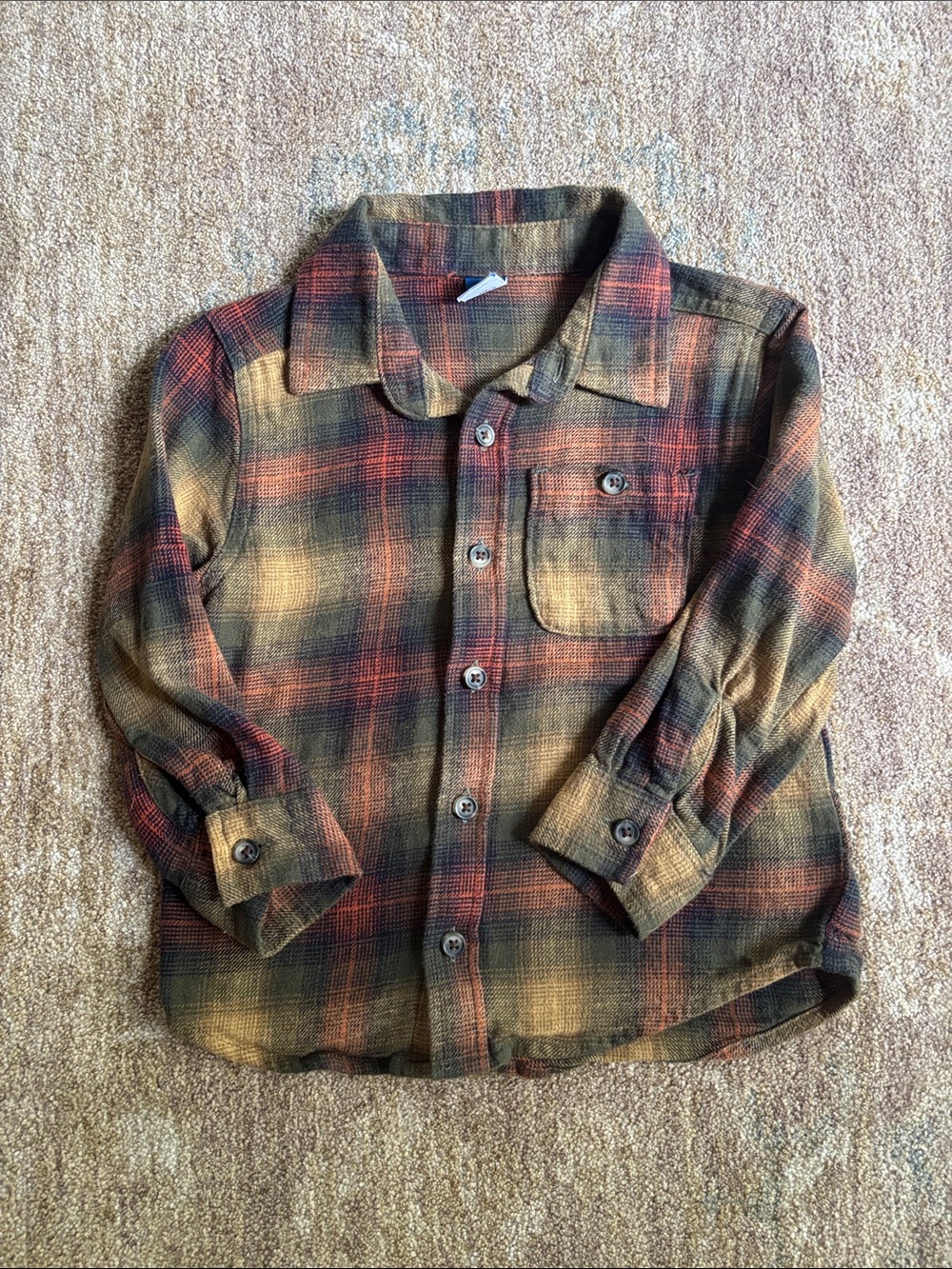 Old Navy Kids Plaid Button-Up Shirt in Olive & Rust 3T